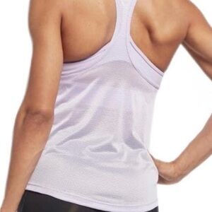 Reebok women’s performance tee